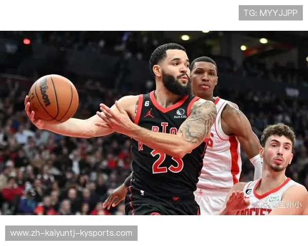 篮球比赛中防守强度提升对限制对手得分的重要性及训练方法